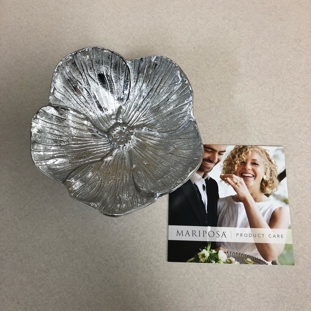 Mariposa cast aluminum bowl